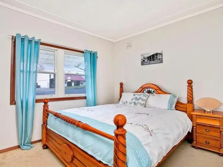 Fifth view of Homely house listing, 8 Glendiver Road, The Oaks NSW 2570
