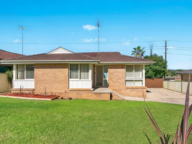 49 Wyangala Crescent, Leumeah NSW 2560