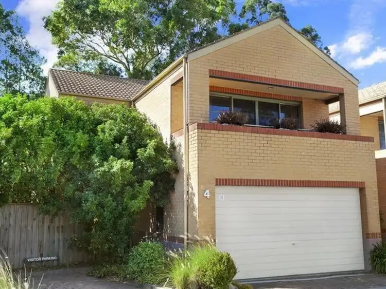 4/20 Continua Court, Wattle Grove NSW 2173