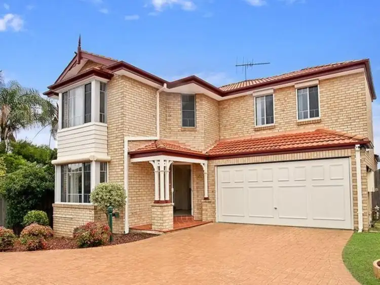 8 Lavender Close, Casula NSW 2170