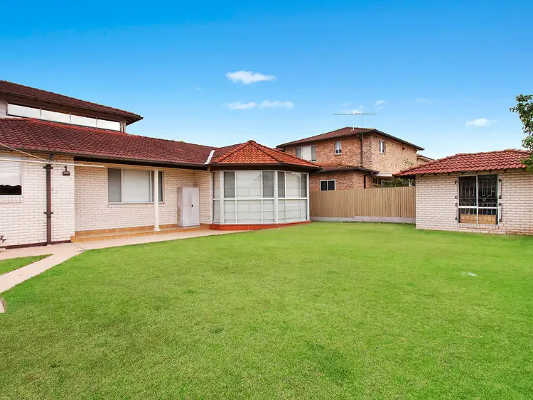 Sixth view of Homely house listing, 3 Chrysanthemum Avenue, Lurnea NSW 2170