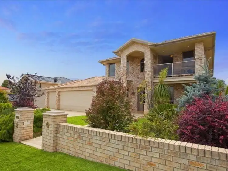 62 Mountain View Avenue, Glen Alpine NSW 2560