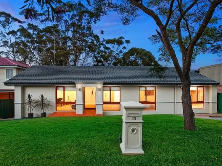 13 Bangalla Avenue, Bradbury NSW 2560