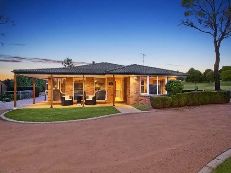 16 Remembrance Driveway, Tahmoor NSW 2573