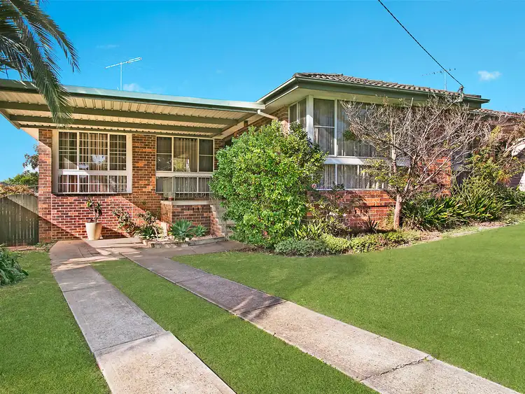 12 Banks Place, Camden South NSW 2570