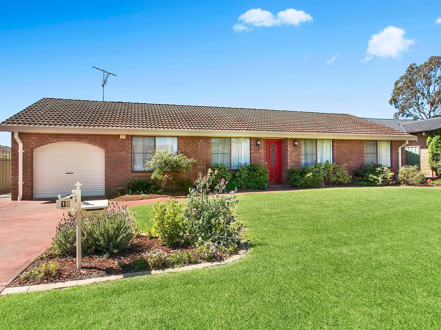 Main view of Homely house listing, 10 Huthnance Place, Camden South NSW 2570