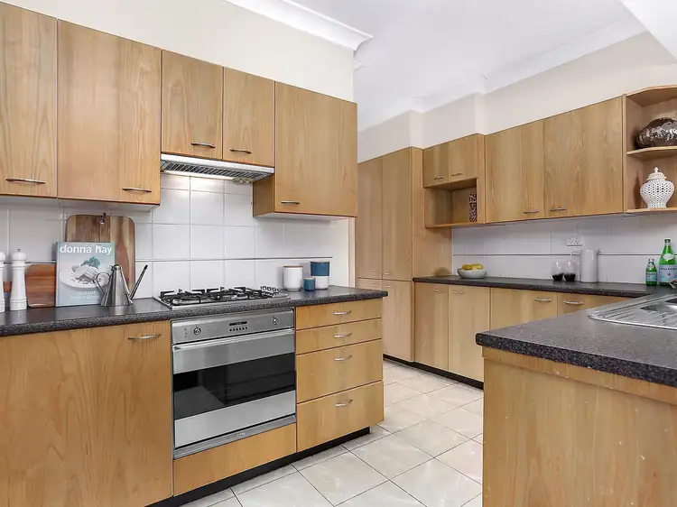 Third view of Homely apartment listing, 2/95 Mount Street, Coogee NSW 2034