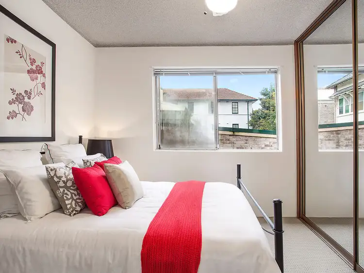 Third view of Homely apartment listing, 2/8 Carr Street, Coogee NSW 2034