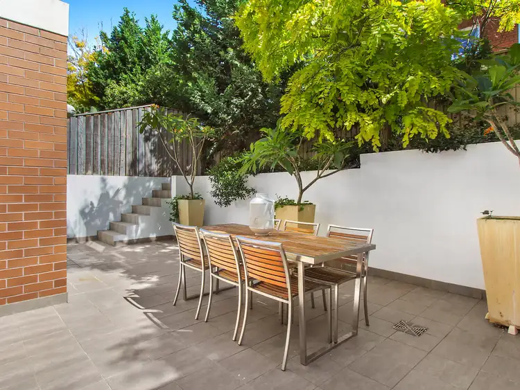 Third view of Homely apartment listing, 2/10 Bay Street, Coogee NSW 2034