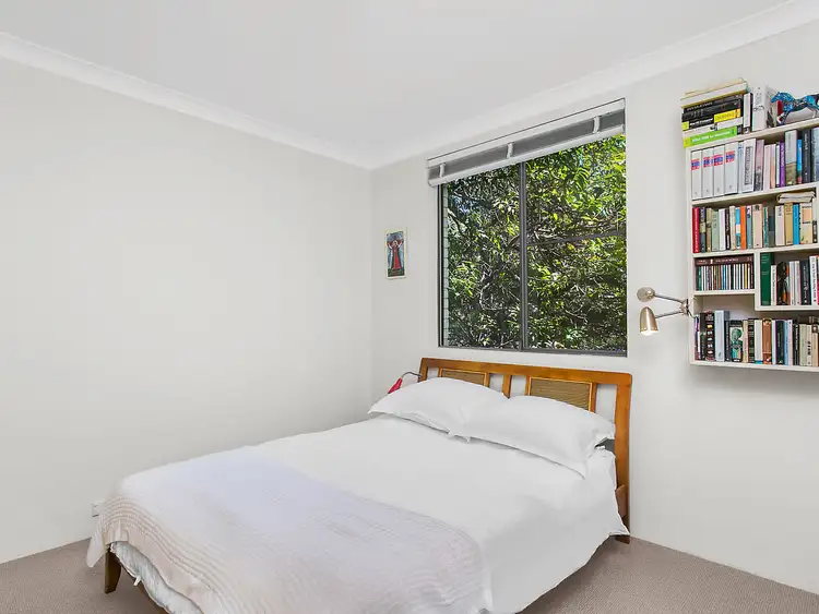 Third view of Homely apartment listing, 3/19 Byron Street, Coogee NSW 2034