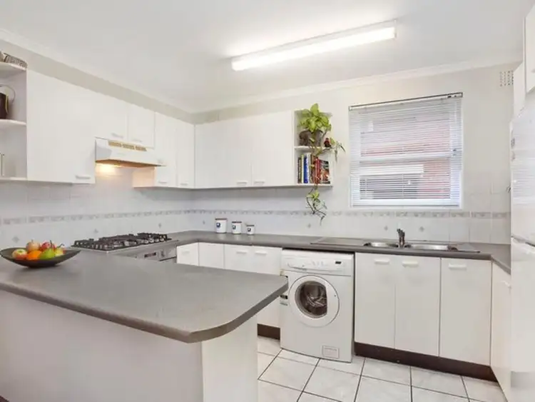 Third view of Homely apartment listing, 6/6 Carr Street, Coogee NSW 2034