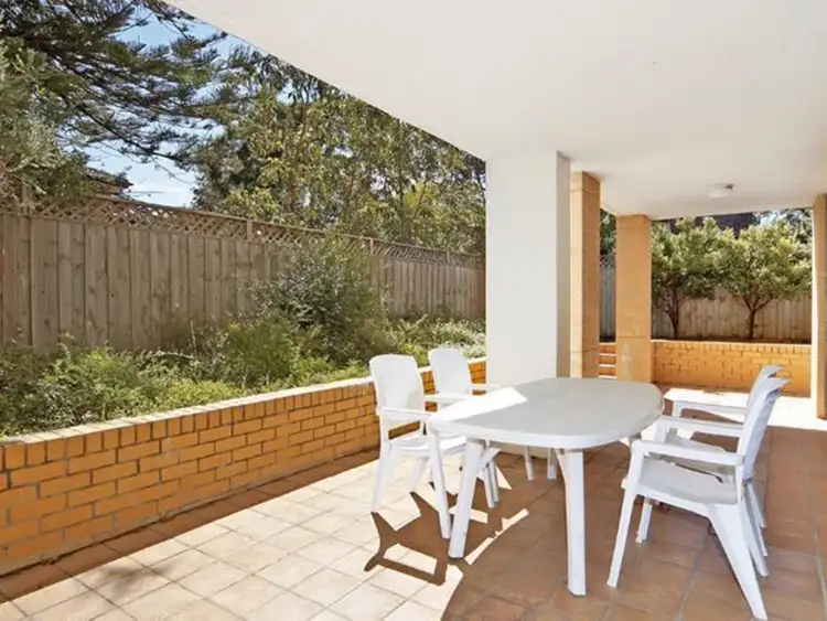 Third view of Homely apartment listing, 6/13 Hill Street, Coogee NSW 2034