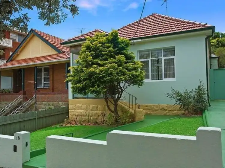 18 Arcadia Street, Coogee NSW 2034