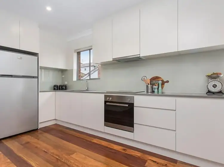 Fourth view of Homely apartment listing, 2/21 Park Street, Clovelly NSW 2031