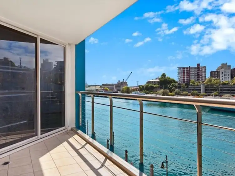 Second view of Homely apartment listing, 423/6 Cowper Wharf Road, Woolloomooloo NSW 2011