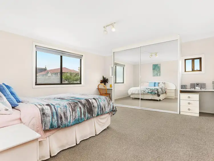 Sixth view of Homely house listing, 17 Watson Street, Bondi NSW 2026