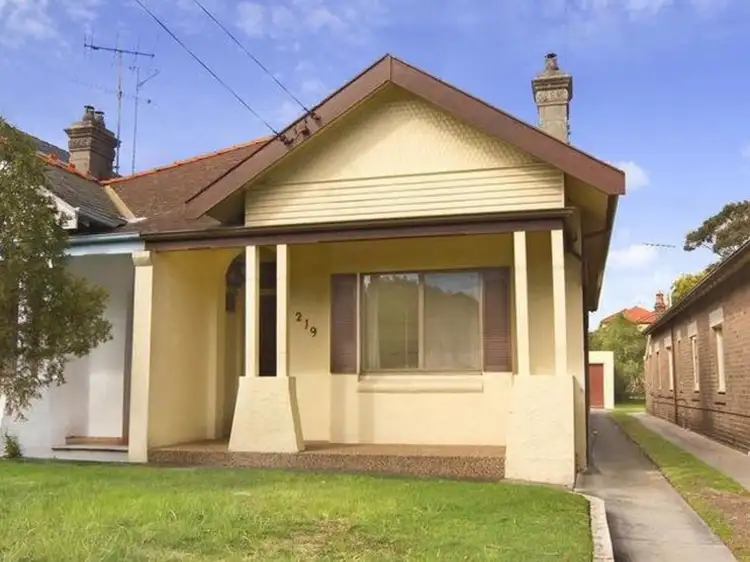 219 Carrington Road, Coogee NSW 2034