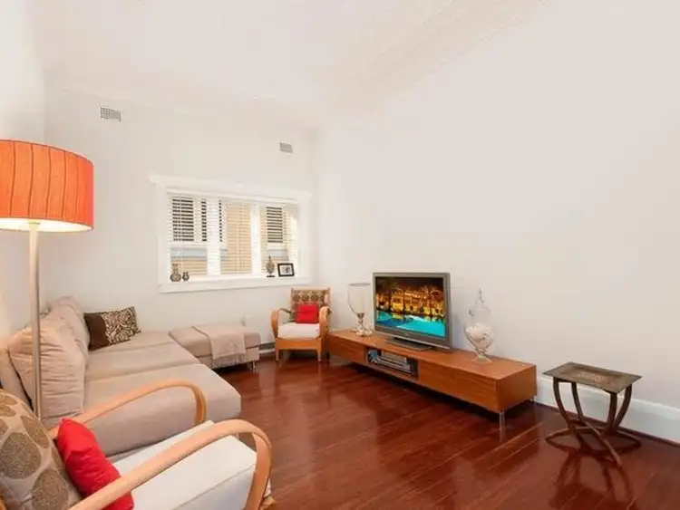 2/29 Beach Road, Bondi Beach NSW 2026