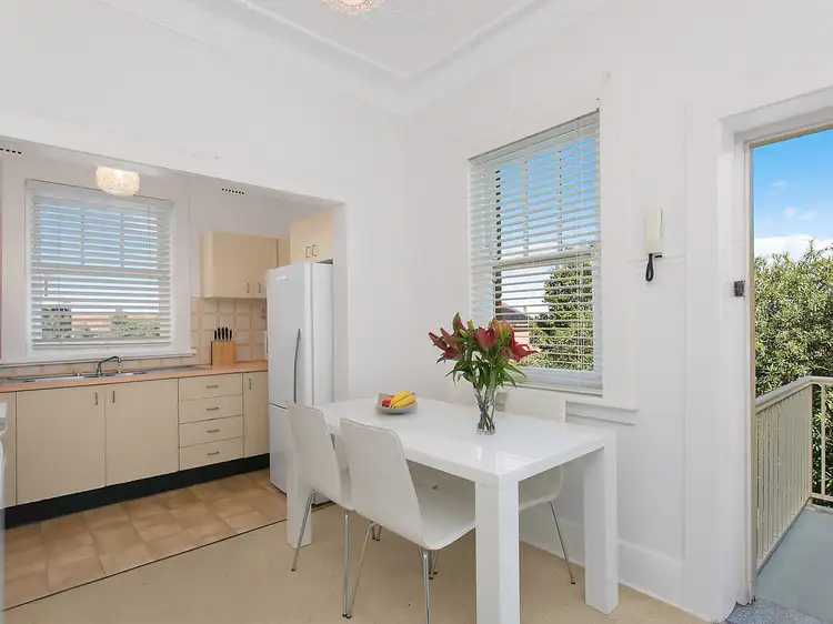 Third view of Homely apartment listing, 3/206 Clovelly Road, Randwick NSW 2031