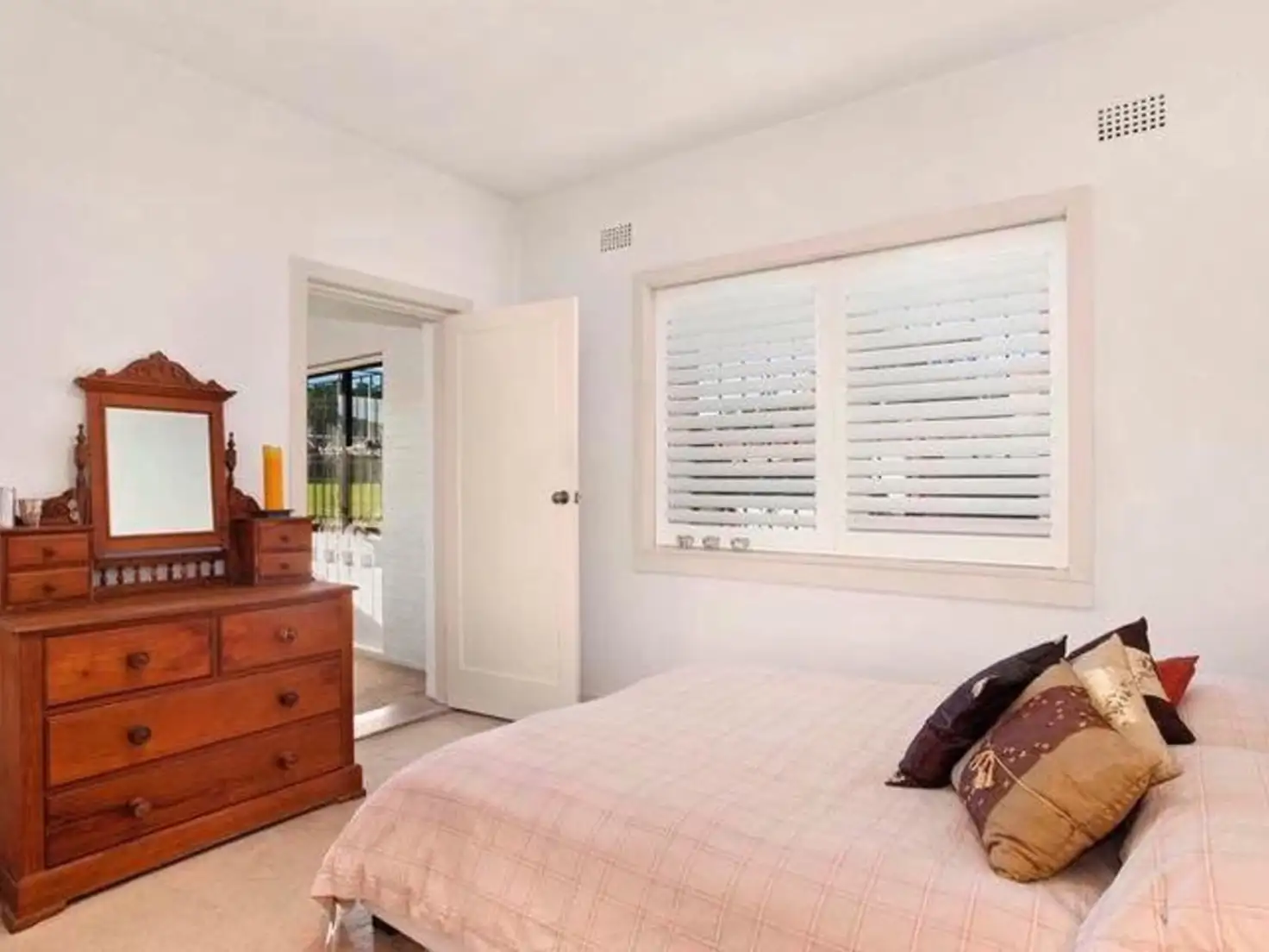 Main view of Homely apartment listing, 2/2 Manion Avenue, Rose Bay NSW 2029