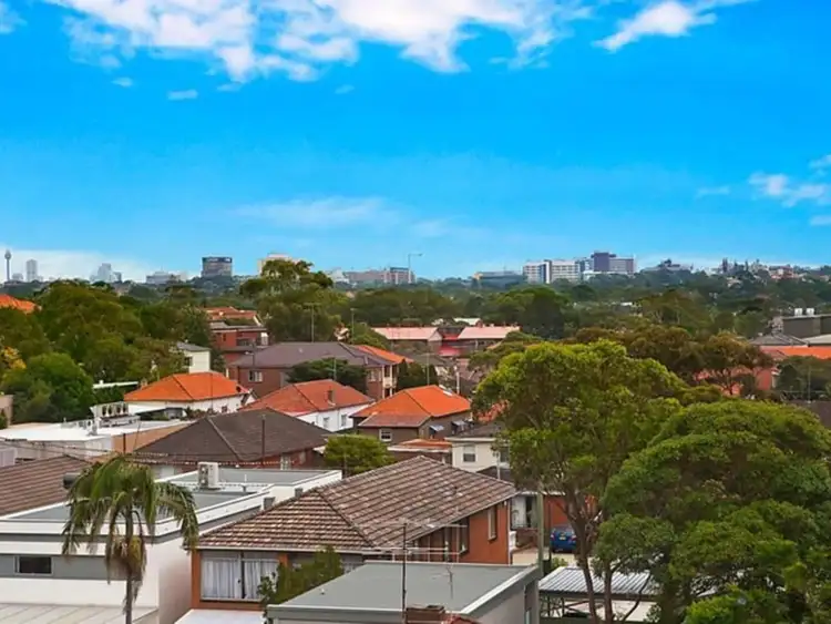 Third view of Homely apartment listing, 7B/125 Boyce Road, Maroubra NSW 2035