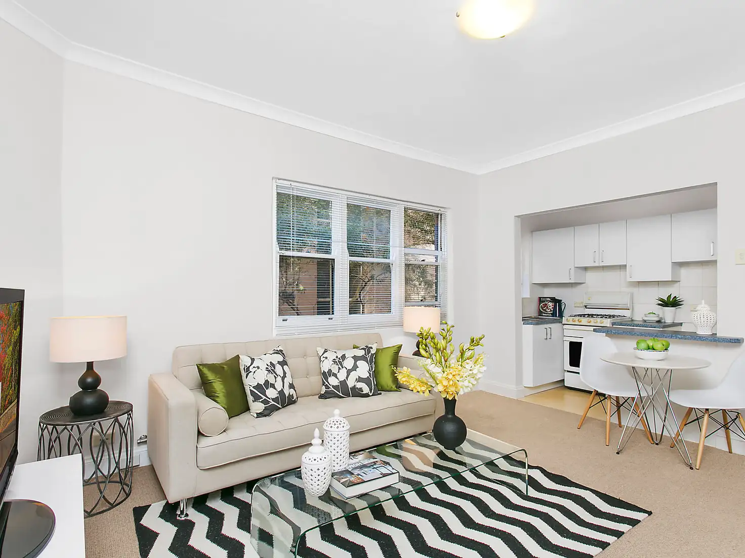 Main view of Homely apartment listing, 4/98 Coogee Bay Road, Coogee NSW 2034