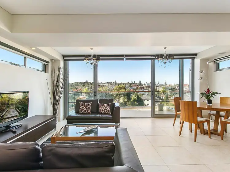 Third view of Homely apartment listing, 3/22 Melrose Parade, Clovelly NSW 2031