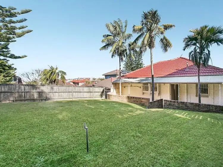 Fourth view of Homely house listing, 18 Wairoa Avenue, North Bondi NSW 2026