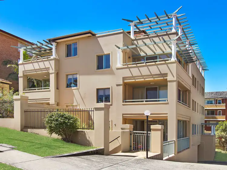 Third view of Homely townhouse listing, 4/11 Hendy Avenue, Coogee NSW 2034