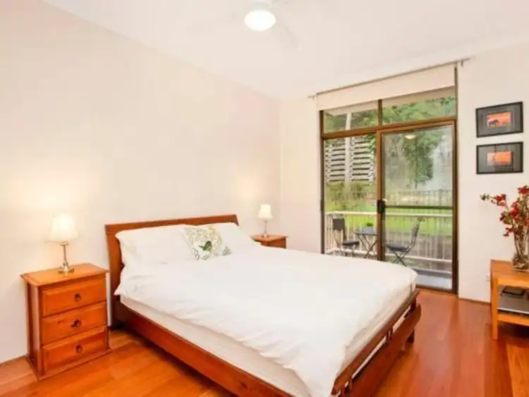 Fifth view of Homely apartment listing, 19/4 Edgecumbe Avenue, Coogee NSW 2034