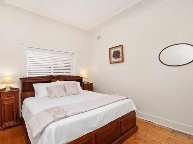 Fourth view of Homely apartment listing, 2/62 Warners Avenue, Bondi NSW 2026