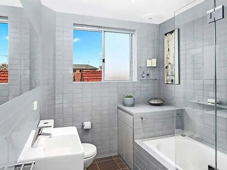 Fourth view of Homely apartment listing, 4/31 Boronia Street, Kensington NSW 2033