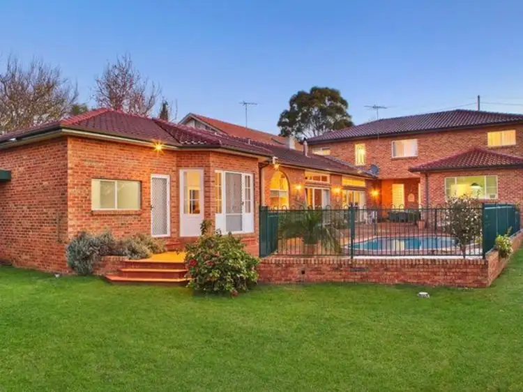 18 Darvall Road, Eastwood NSW 2122