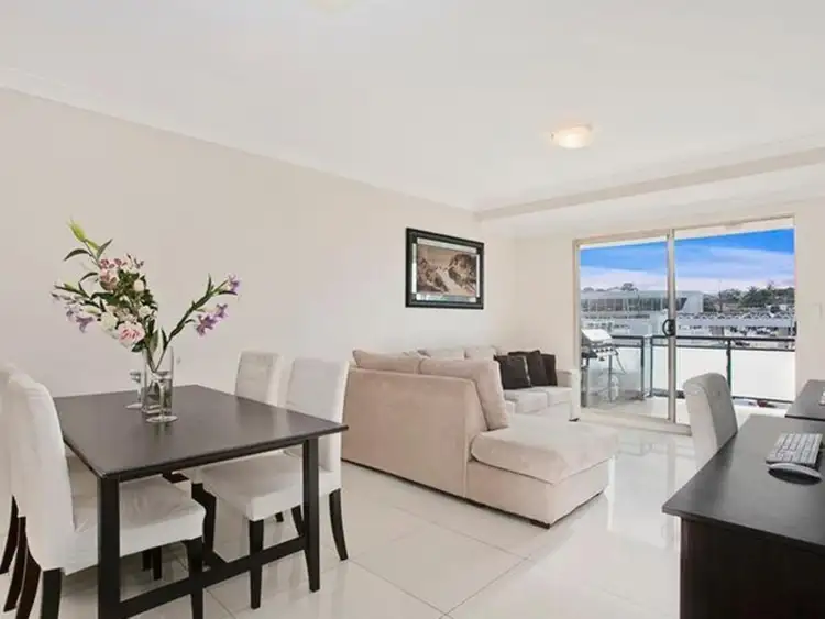 28/12 West Street, Croydon NSW 2132