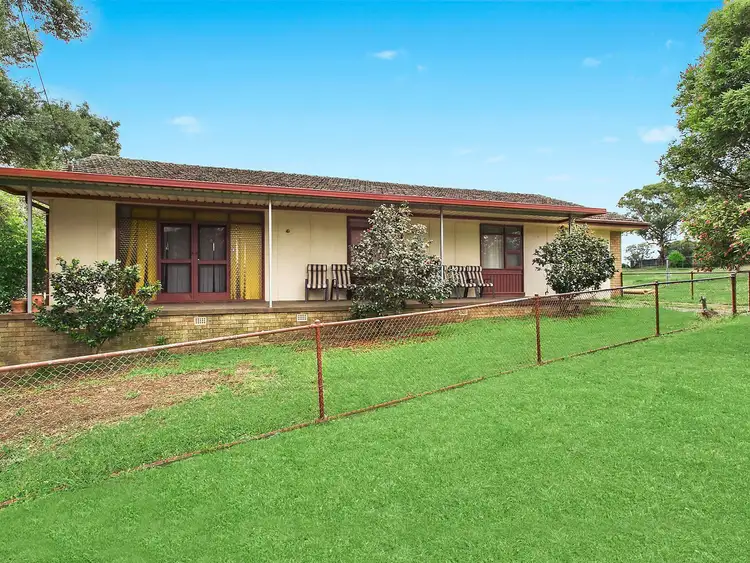 1 Taber Street, Menangle Park NSW 2563