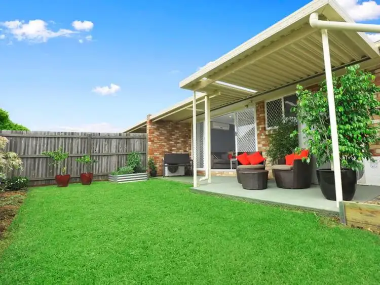 2/3 Wildcard Drive, Glenvale QLD 4350