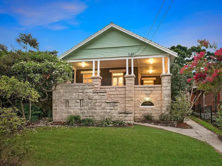 11 Hazelbank Road, Wollstonecraft NSW 2065