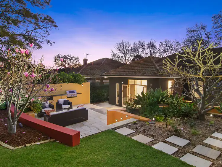 17 Hazelbank Road, Wollstonecraft NSW 2065