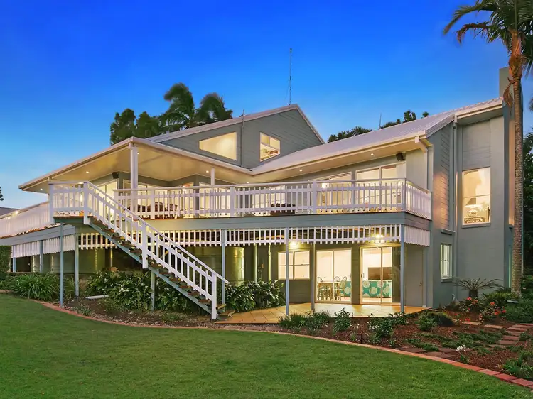 7 Moncrieff Court, Mount Ommaney QLD 4074