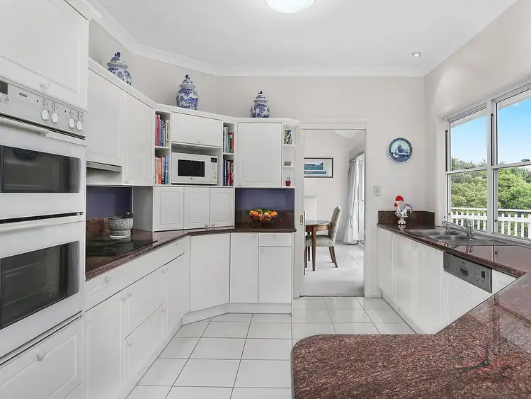 Fifth view of Homely house listing, 7 Moncrieff Court, Mount Ommaney QLD 4074