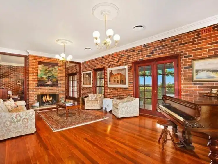 918 Bells Line of Road, Kurrajong Hills NSW 2758