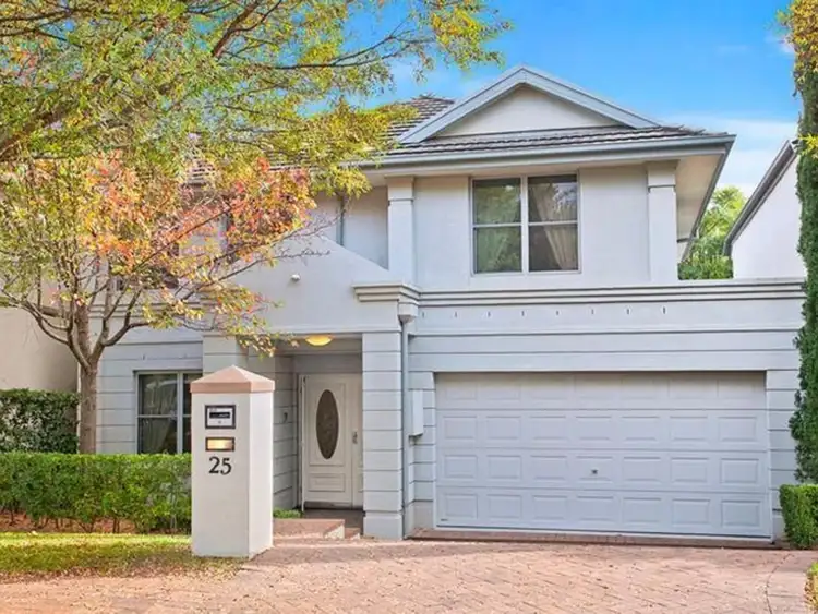 25 Goldfinch Crescent, Bella Vista NSW 2153