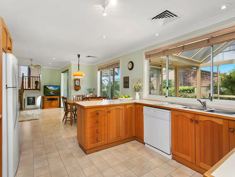 Third view of Homely house listing, 8 Morley Court, Baulkham Hills NSW 2153