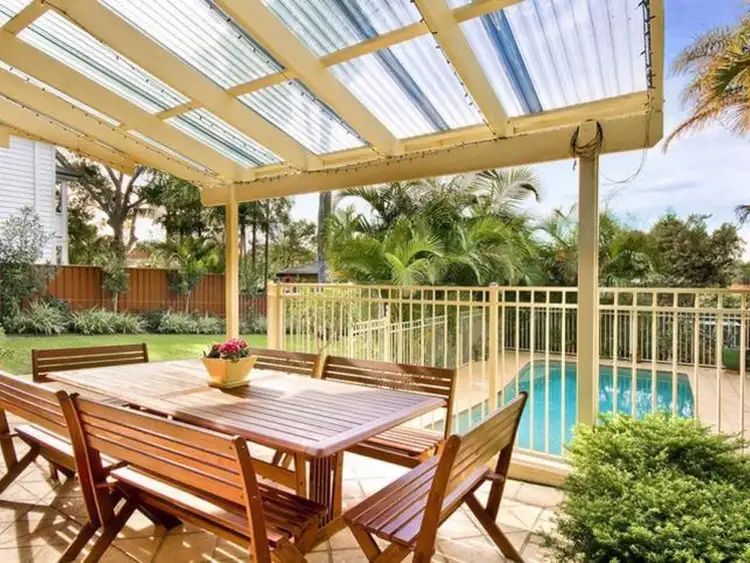 4 Cecil Street, Dolans Bay NSW 2229