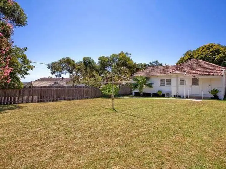 8 Lynch Avenue, Caringbah NSW 2229