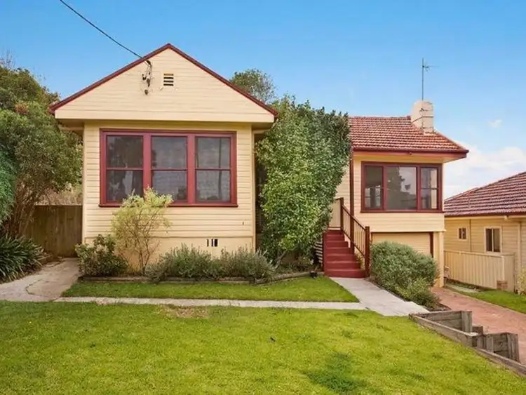 16 Wyoming Road, Wyoming NSW 2250