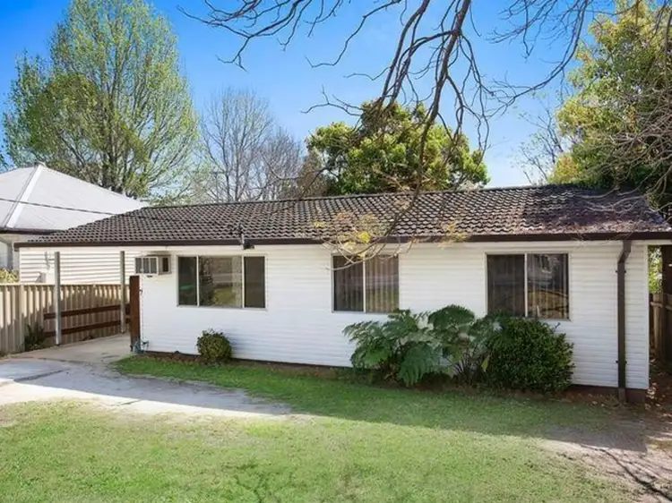 7 Maidens Brush Road, Wyoming NSW 2250