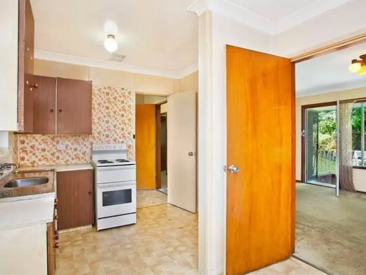 Third view of Homely house listing, 1 Kimpton Place, Wyoming NSW 2250