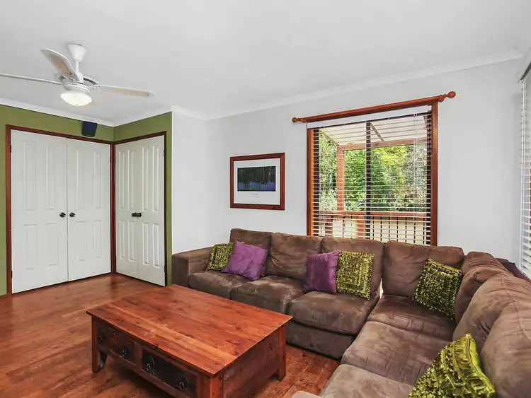 Second view of Homely house listing, 6 Sage Place, Point Clare NSW 2250