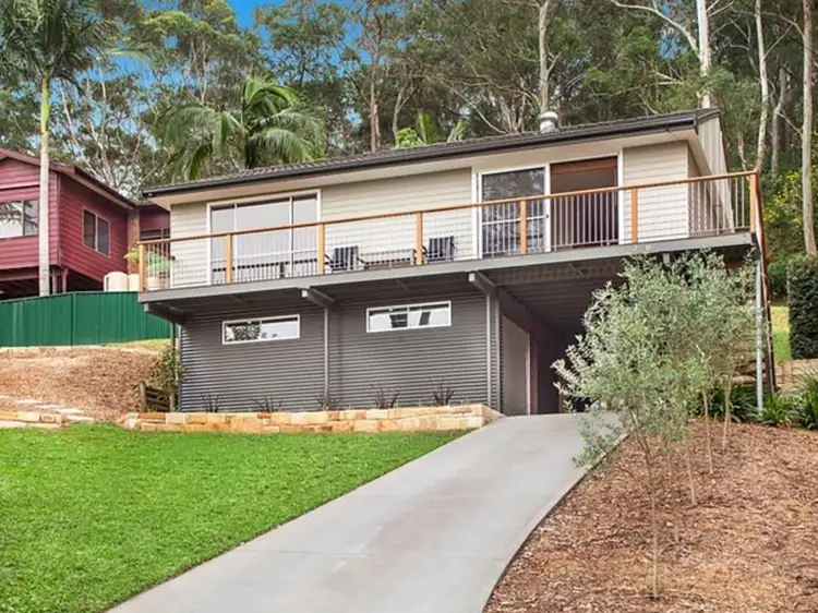 10 Dana Close, Wyoming NSW 2250